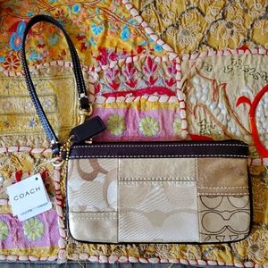 NWT! COACH PATCHWORK WRISTLET